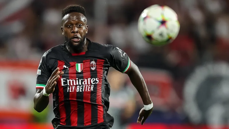 Divock Origi dự bị nhưng luôn sẵn sàng